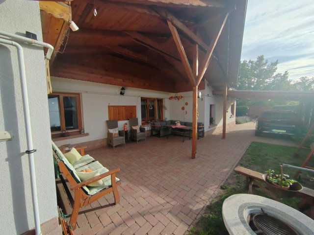 Eladó családi ház, Tápiószelén 64.9 M Ft, 4 szobás