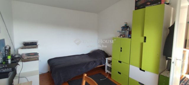 Eladó családi ház, Szentendrén 110 M Ft, 4 szobás