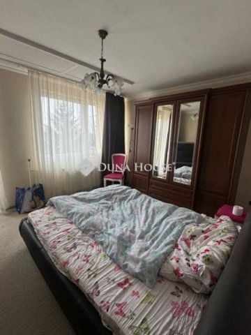 Eladó ikerház, Debrecenben 149 M Ft, 6 szobás