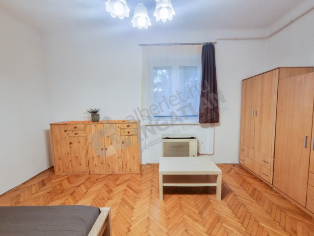 Kiadó téglalakás, albérlet, XIII. kerületben, Petneházy utcában