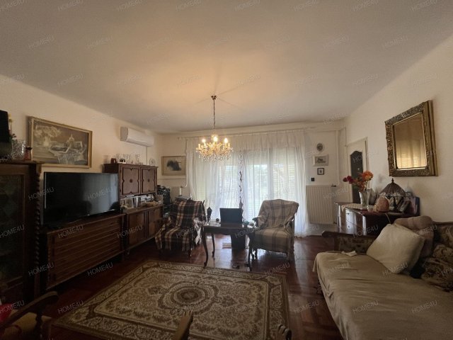 Eladó családi ház, Szolnokon 83.9 M Ft, 4 szobás
