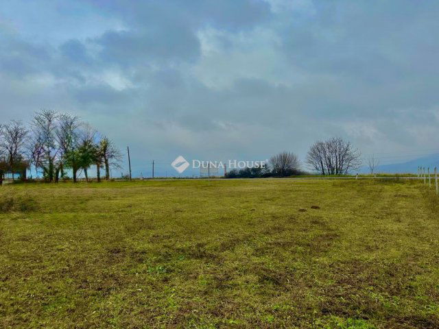 Eladó telek, Pilisvörösváron 135 M Ft / költözzbe.hu