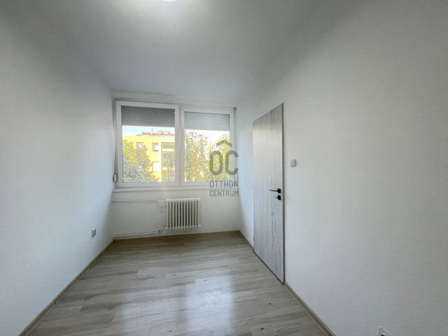 Eladó téglalakás, Debrecenben 64 M Ft, 2 szobás