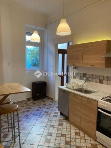 Eladó téglalakás, Budapesten, XII. kerületben 99.9 M Ft