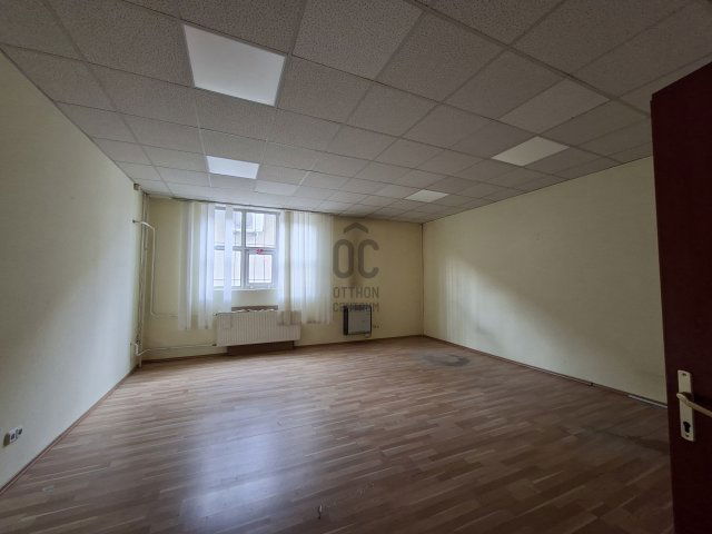 Kiadó iroda, Budapesten, XXI. kerületben 200 E Ft / hó