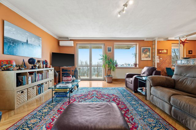 Eladó téglalakás, Budapesten, XII. kerületben, Vöröskő utcában