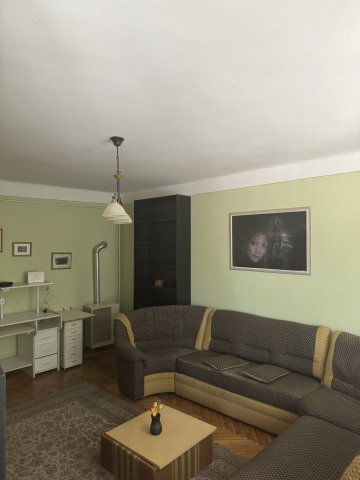Eladó téglalakás, Kecskeméten 53 M Ft, 3 szobás