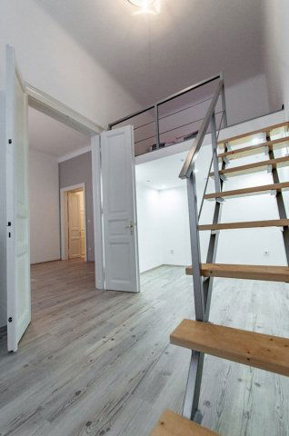 Kiadó téglalakás, albérlet, VI. kerületben, Székely Bertalan utcában