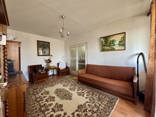 Eladó panellakás, Budapesten, IV. kerületben 74.5 M Ft, 3 szobás