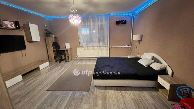 Eladó családi ház, Marcalgergelyin 35.9 M Ft, 2+1 szobás