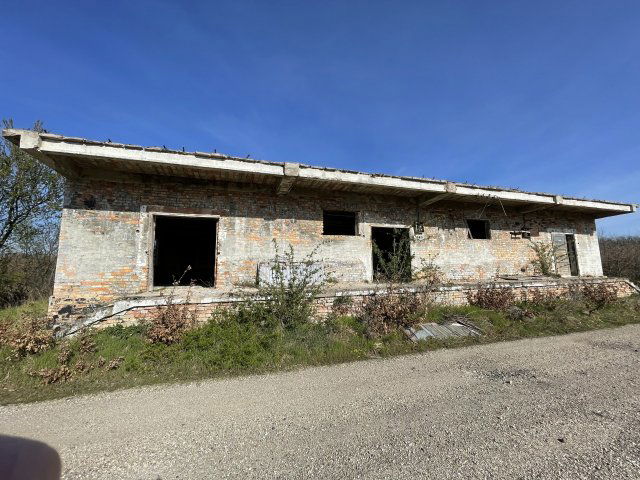 Eladó családi ház, Szákszenden 6.8 M Ft / költözzbe.hu