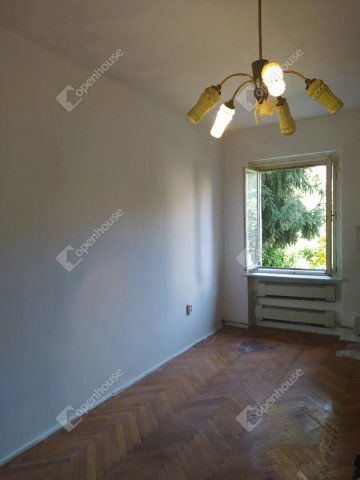 Eladó téglalakás, Komáromban 24.9 M Ft, 2 szobás