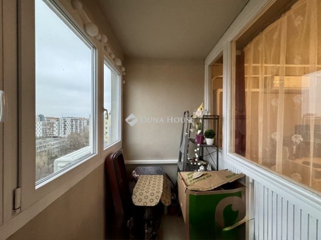 Eladó panellakás, Budapesten, III. kerületben 58 M Ft, 2 szobás