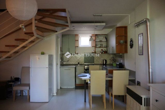 Eladó nyaraló, Zamárdiban 59.4 M Ft, 3 szobás