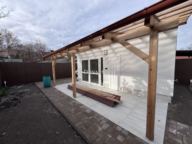 Eladó téglalakás, Harkányban 29.99 M Ft, 1 szobás