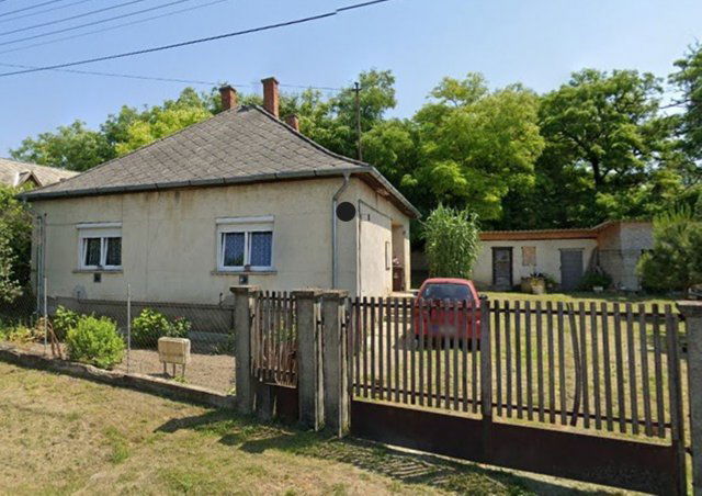 Eladó családi ház, Balatonfőkajáron 35 M Ft, 2 szobás