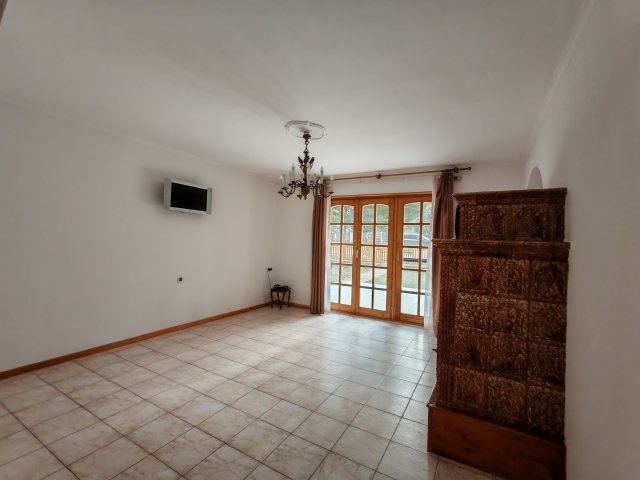 Kiadó családi ház, albérlet, Nagykovácsiban 694 E Ft / hó