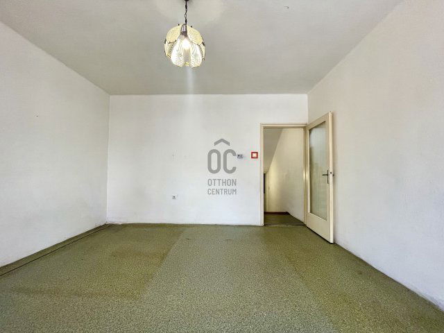 Eladó téglalakás, Fertőszentmiklóson 52.2 M Ft, 3 szobás