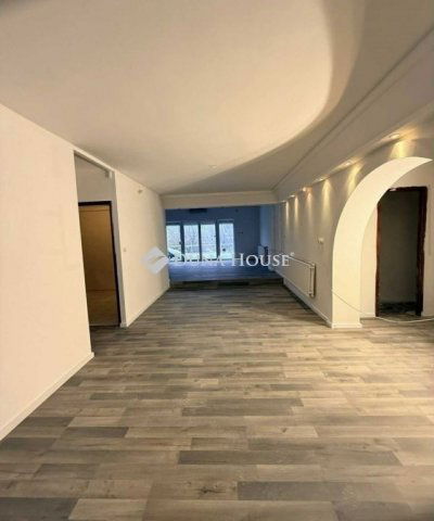 Eladó sorház, Pécsett 89.9 M Ft, 5 szobás / költözzbe.hu