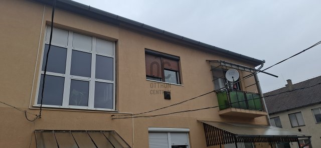 Eladó téglalakás, Vásárosnaményben 35 M Ft, 3 szobás
