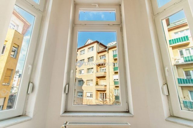 Eladó téglalakás, Budapesten, XI. kerületben 104.9 M Ft