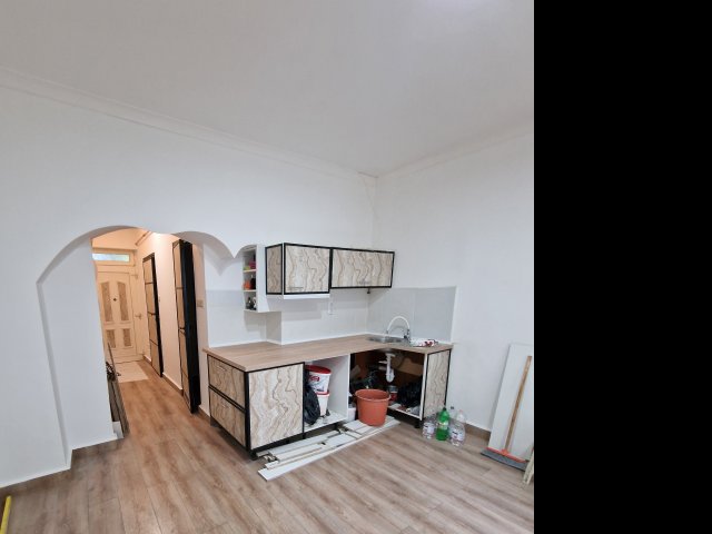 Eladó téglalakás, Budapesten, XXI. kerületben, Vénusz utcában