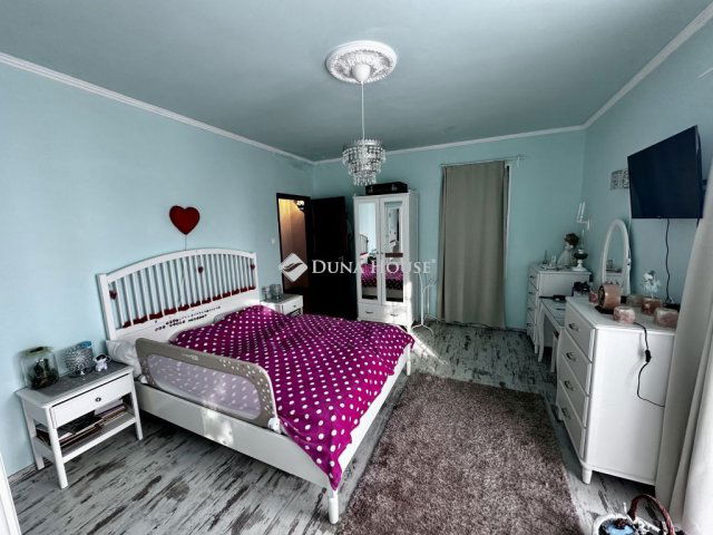 Eladó családi ház, Budapesten, XI. kerületben 150 M Ft, 3 szobás