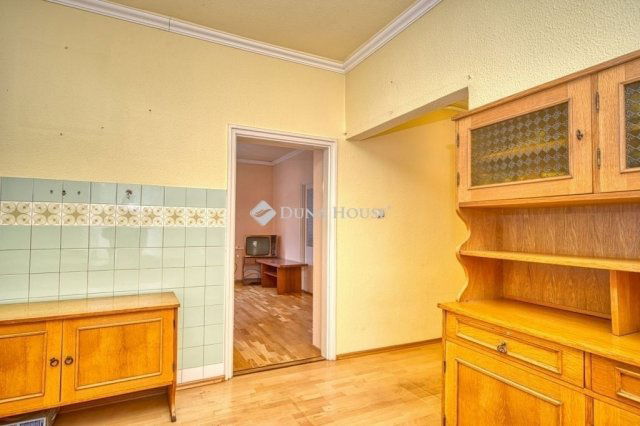 Eladó családi ház, Vecsésen 82 M Ft, 3 szobás