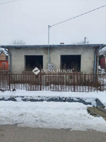 Eladó családi ház, Monorierdőn 29.5 M Ft, 2 szobás