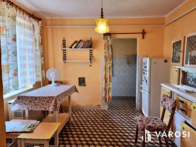 Eladó családi ház, Körösladányban 16.5 M Ft, 2 szobás