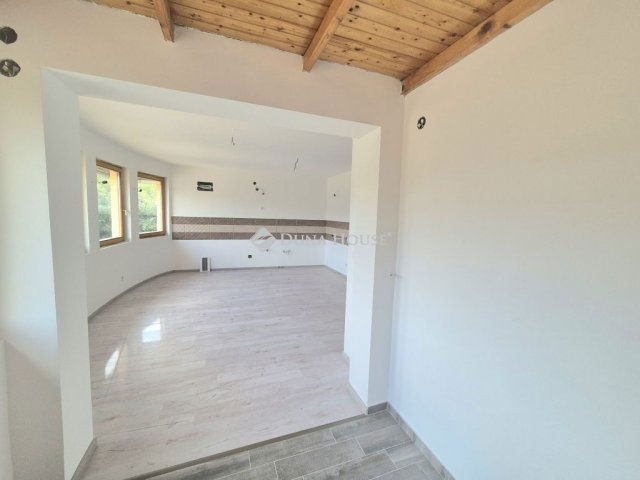 Eladó ikerház, Hernádon 62.9 M Ft, 5 szobás