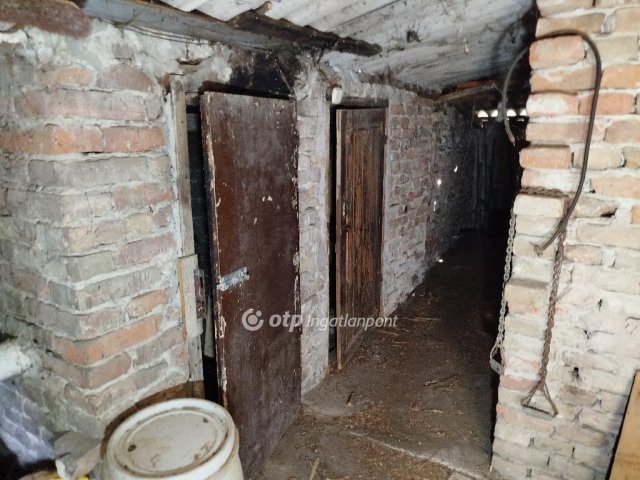 Eladó családi ház, Magyarbólyon 7.9 M Ft, 2 szobás