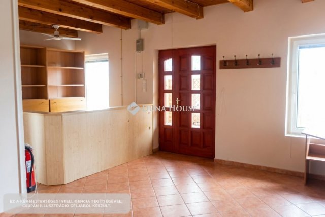 Kiadó ipari ingatlan, Érden 300 E Ft / hó / költözzbe.hu