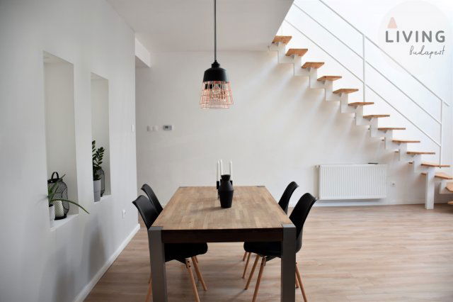 Eladó téglalakás, VII. kerületben, Wesselényi utcában