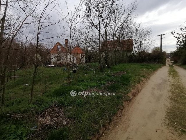 Eladó telek, Hajdúsámsonon 6.9 M Ft / költözzbe.hu