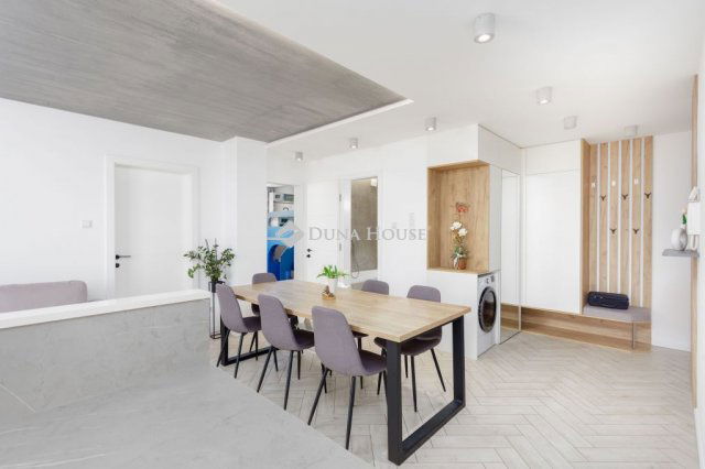 Eladó téglalakás, Mosonmagyaróváron 84.9 M Ft, 3 szobás