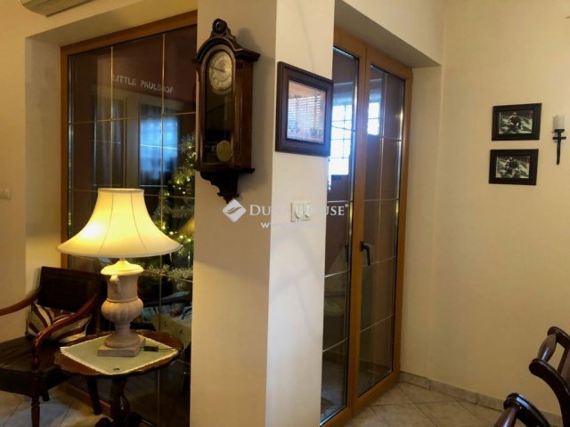 Eladó családi ház, Sóskúton 174.9 M Ft, 5 szobás