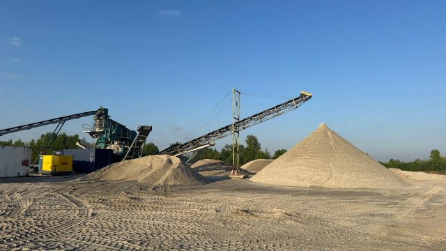 Eladó ipari ingatlan, Kisfaludon 1042.5 M Ft / költözzbe.hu