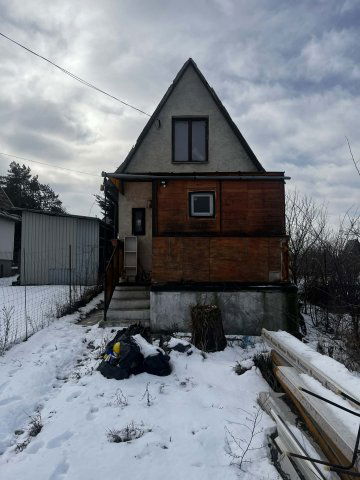 Eladó nyaraló, Vértesszőlősön 9.9 M Ft, 2 szobás