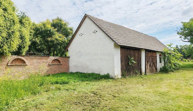 Eladó családi ház, Heresznyén 19.9 M Ft, 3 szobás