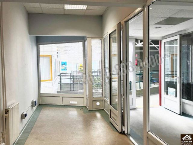 Eladó üzlethelyiség, Dabason 85.5 M Ft, 6 szobás