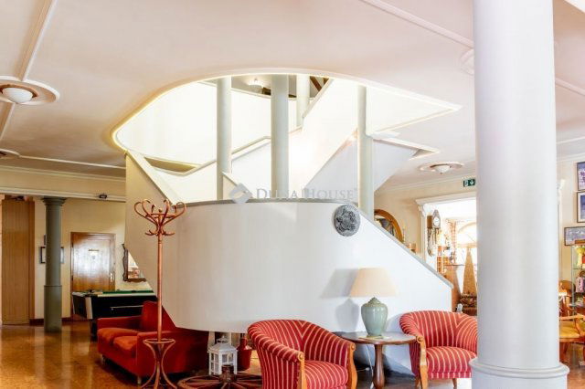 Eladó ipari ingatlan, Monoron 810 M Ft / költözzbe.hu