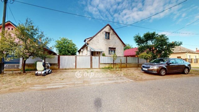 Eladó családi ház, Bökönyön 39.5 M Ft, 2 szobás