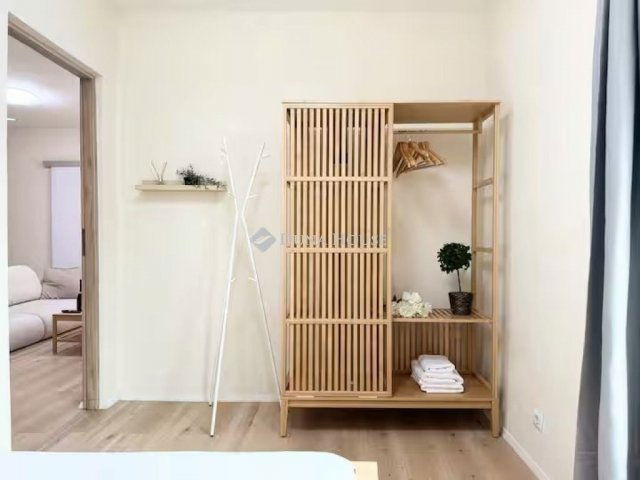 Eladó téglalakás, Budapesten, VI. kerületben 102.9 M Ft