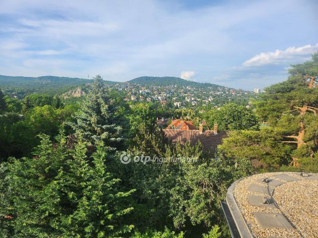 Eladó téglalakás, Budapesten, II. kerületben 270.84 M Ft