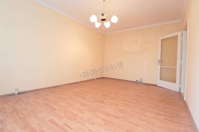 Eladó panellakás, Szegeden 45.5 M Ft, 2 szobás