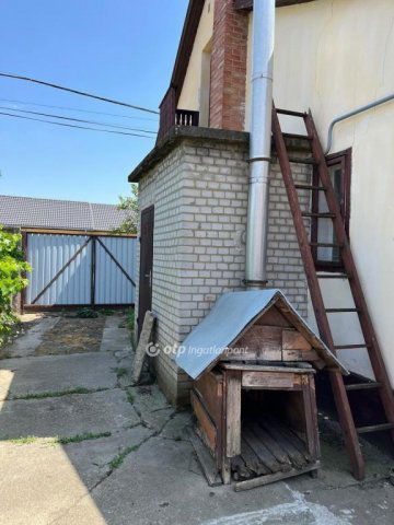 Eladó családi ház, Nagykőrösön 32.9 M Ft, 3 szobás