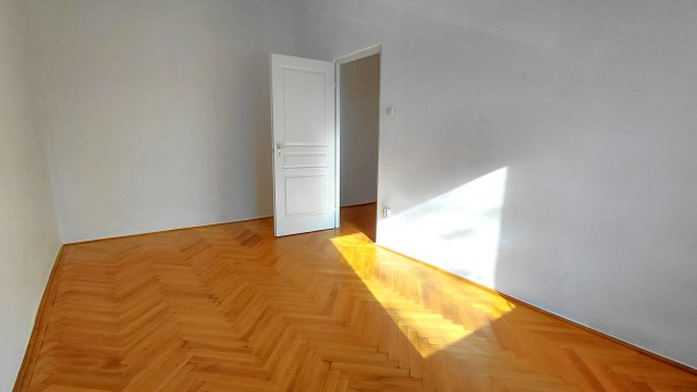 Eladó téglalakás, Székesfehérvárott 44.79 M Ft, 2 szobás
