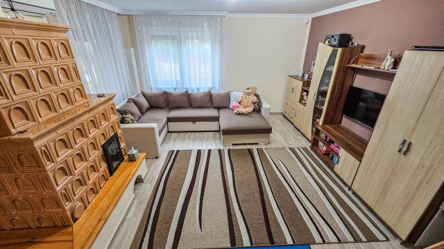 Eladó családi ház, Nyíregyházán 78 M Ft, 4 szobás