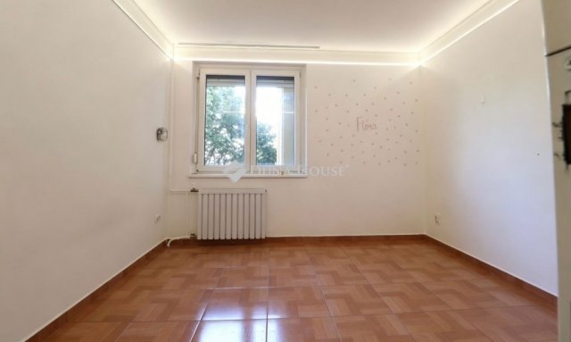 Eladó panellakás, Budapesten, III. kerületben 67.9 M Ft, 3 szobás